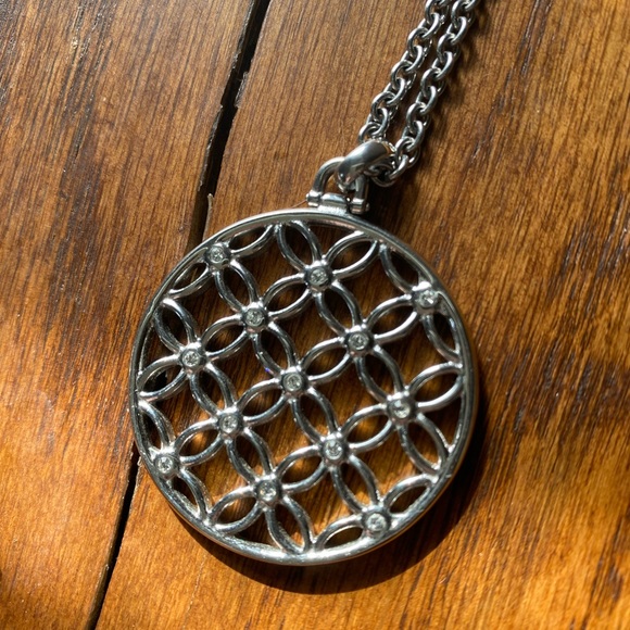 Fossil Necklace - Picture 2 of 4